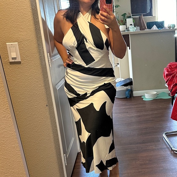 Bardot Citron Midi Dress - Picture 8 of 9